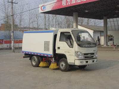 福田时代扫路车