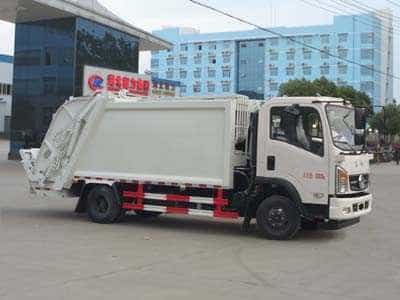 国五东风7方压缩式垃圾车