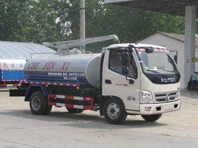 国五福田奥铃吸粪车
