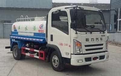程力威牌CLW5070GSSW5型洒水车