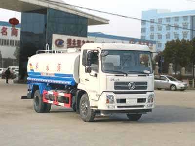 程力威牌CLW5160GSSE5NG型洒水车