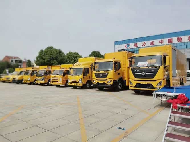 国六东风天龙应急抢险发电车